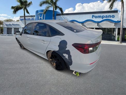 Used 2025 Honda Civic Sport image 9