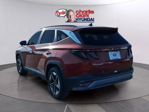 New 2026 Hyundai Tucson SEL FWD image 3