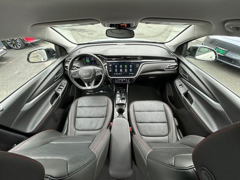 Used 2023 Chevrolet Bolt EUV LT w/ Convenience Package FWD image 35
