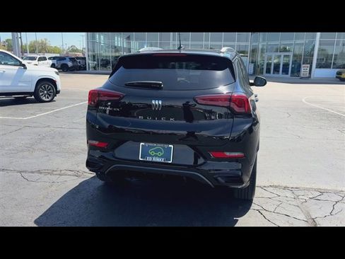 Certified 2025 Buick Encore GX Sport Touring w/ Comfort Package FWD image 7