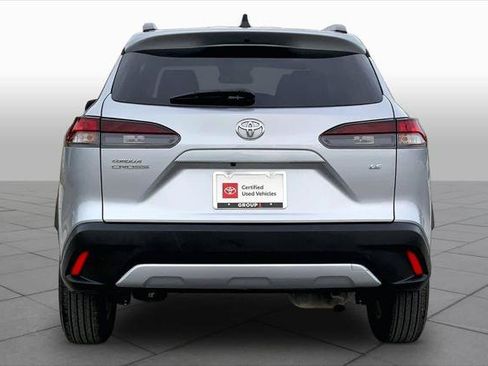 Certified 2026 Toyota Corolla Cross LE FWD image 5