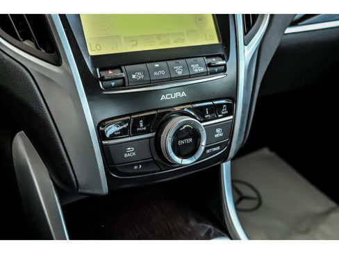 Used 2015 Acura TLX V6 w/ Technology Package FWD image 24