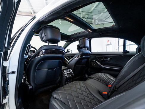 Used 2023 Mercedes-Benz S 580 4MATIC Sedan image 54