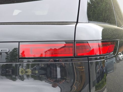 New 2026 Land Rover Range Rover Sport SE AWD/4WD image 36