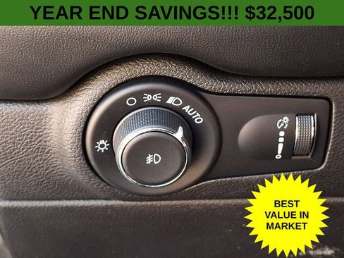 Used 2021 Dodge Durango R/T w/ Blacktop Package image 31