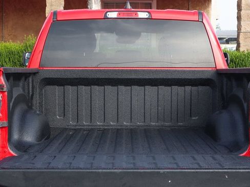 Used 2024 RAM 1500 Laramie RWD image 8