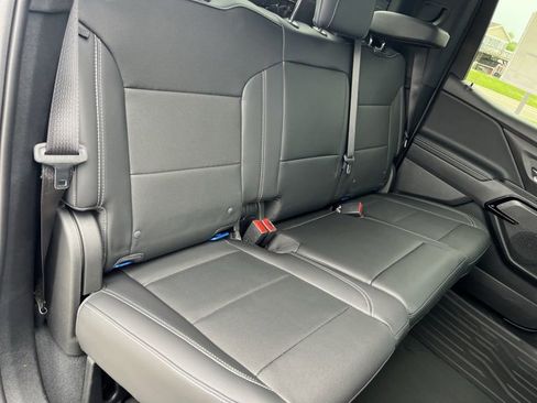 New 2025 Chevrolet Silverado EV LT image 28