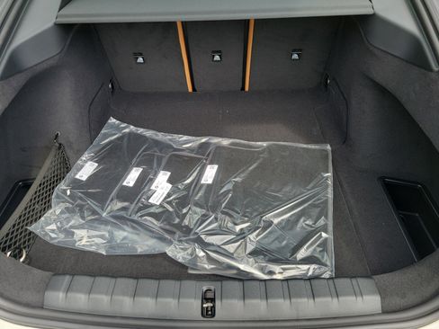 New 2026 BMW i4 xDrive40i w/ Premium Package AWD/4WD image 7