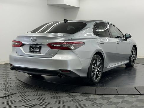 Used 2024 Toyota Camry XLE w/ Navigation Package FWD image 10