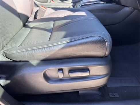 Used 2023 Honda Passport TrailSport image 11