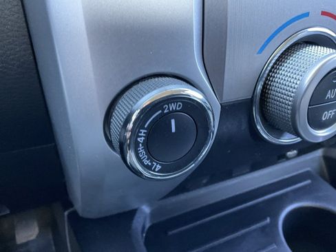 Used 2016 Toyota Tundra Limited image 13