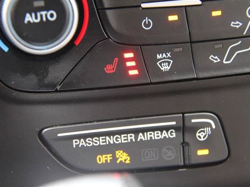 Used 2019 Ford Escape Titanium AWD/4WD image 36