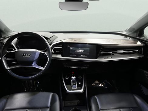 Used 2022 Audi Q4 e-tron Premium image 12