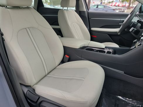 Certified 2025 Hyundai Sonata SEL FWD image 23