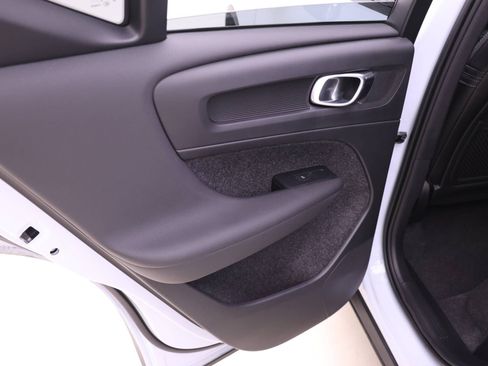 New 2026 Volvo XC40 B5 Plus w/ Protection Package Premier image 23