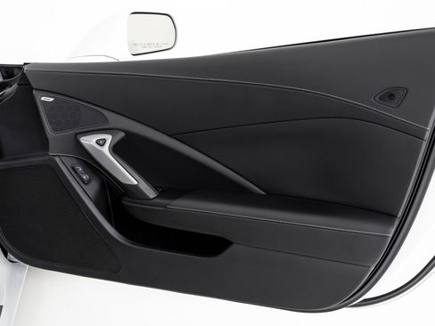 Used 2015 Chevrolet Corvette Z06 w/ 3LZ Preferred Equipment Group image 44