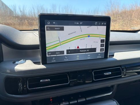 Used 2021 Lincoln Aviator Reserve w/ Elements Package Plus image 35