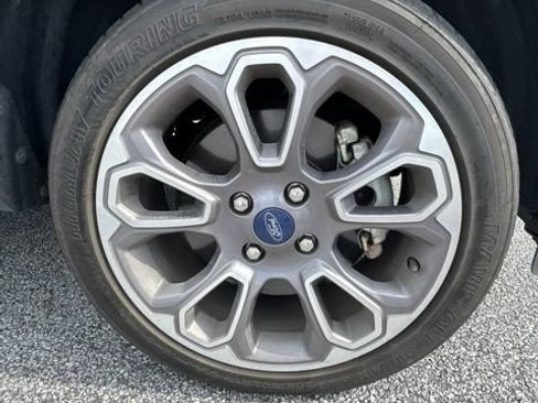 Used 2021 Ford EcoSport Titanium AWD/4WD image 5