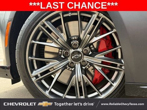 Used 2024 Chevrolet Camaro ZL1 RWD image 10