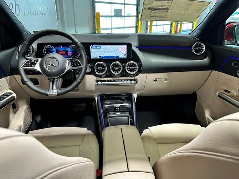 New 2026 Mercedes-Benz GLA 250 4MATIC image 6