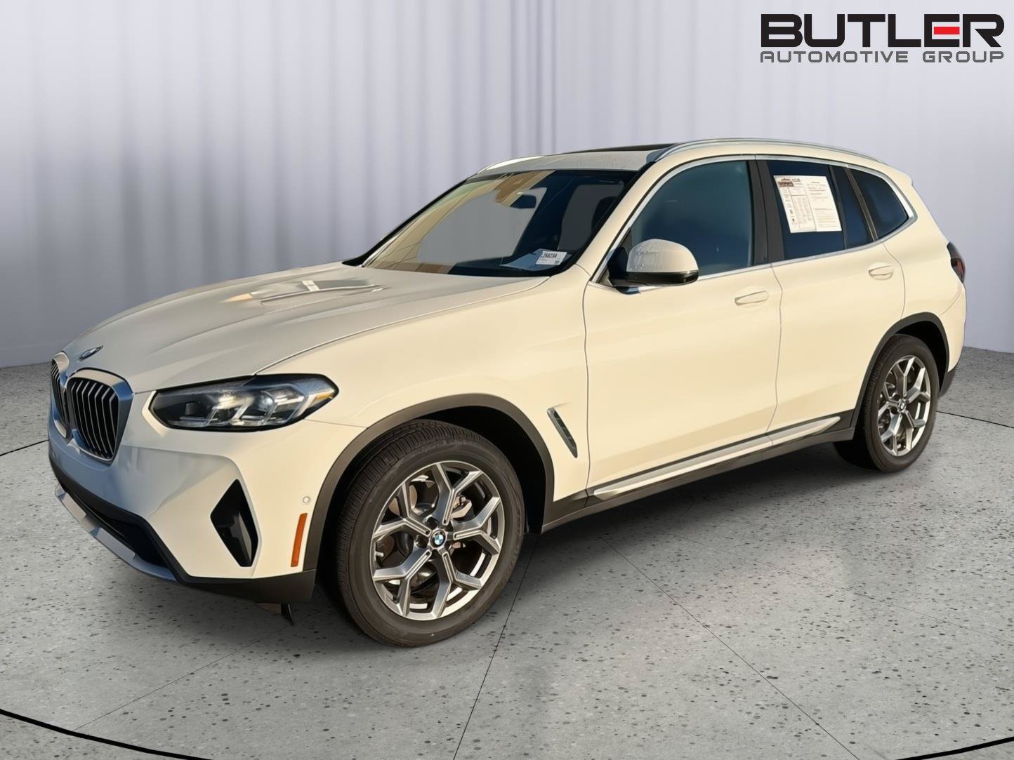 Used 2024 BMW X3 sDrive30i w/ Convenience Package RWD image 1