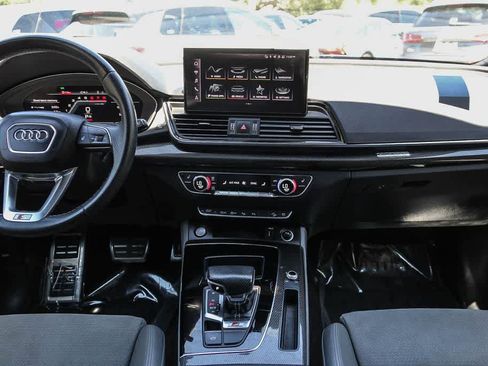 Used 2023 Audi SQ5 Prestige w/ Prestige Package AWD/4WD image 13