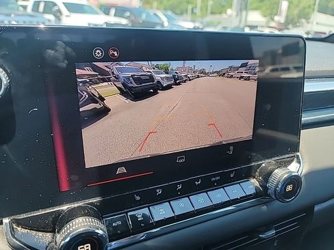 Used 2025 GMC Canyon Elevation w/ Convenience Package RWD image 22