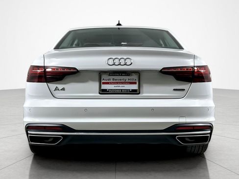 Used 2022 Audi A4 2.0T Premium w/ Convenience Package image 4