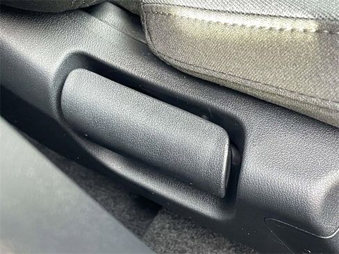 New 2025 Kia K4 LXS image 15