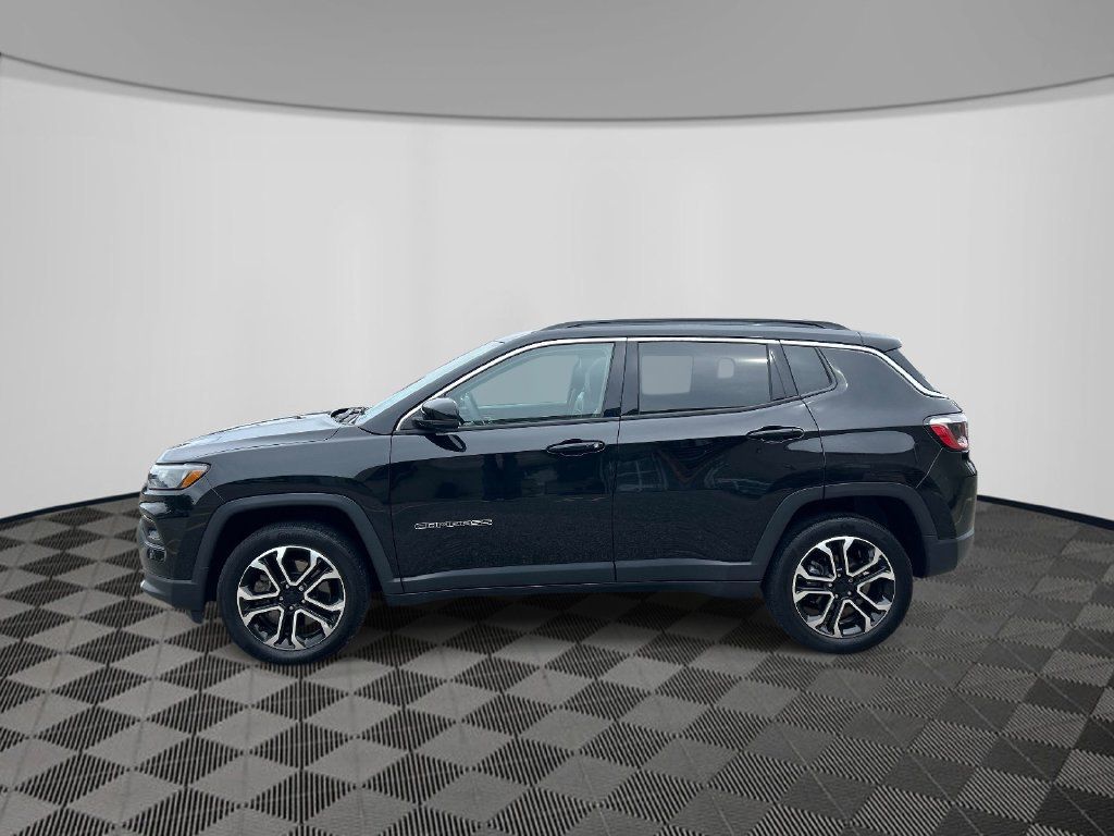 Certified 2023 Jeep Compass Limited w/ Sun and Sound Group AWD/4WD image 2