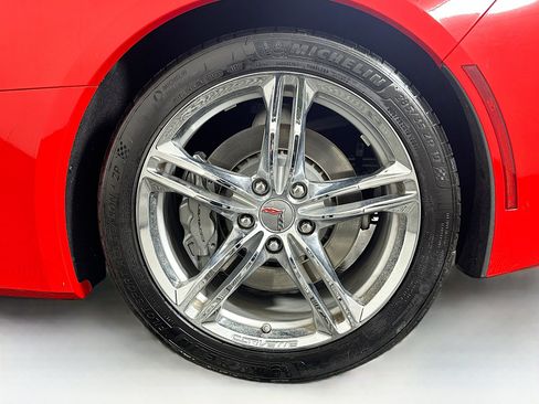 Used 2016 Chevrolet Corvette Stingray Coupe w/ 2LT Preferred Equipment Group image 11