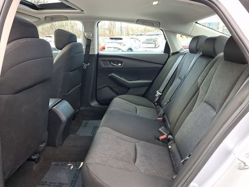 Used 2023 Honda Accord EX image 10