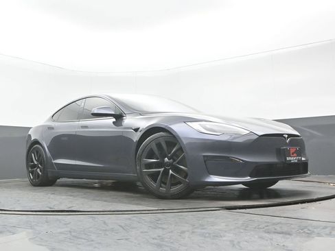 Used 2021 Tesla Model S Plaid AWD/4WD image 31