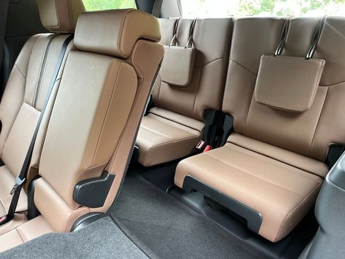 Certified 2025 Toyota 4Runner Limited AWD/4WD image 23