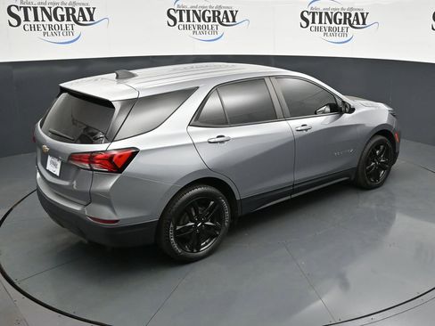 Used 2024 Chevrolet Equinox LS w/ LS Convenience Package FWD image 24