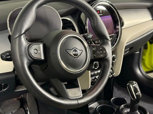 Certified 2024 MINI Cooper S w/ Signature Upholstery Package FWD image 10