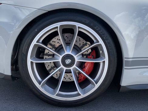 Used 2018 Porsche 911 GT3 RWD image 93