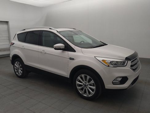 Used 2017 Ford Escape Titanium FWD image 11