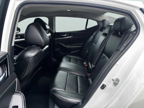 Used 2022 Nissan Maxima SV w/ Floor Mat Group image 33