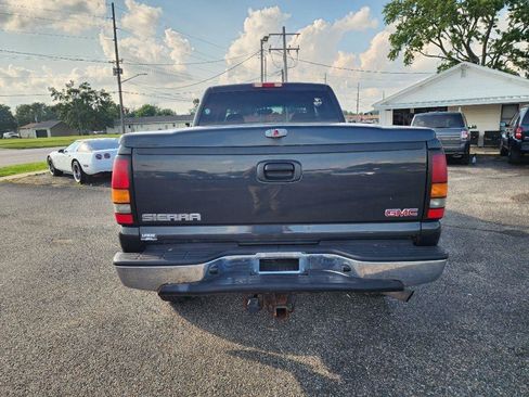 Used 2004 GMC Sierra 2500 SLE w/ Snow Plow Prep Package AWD/4WD image 6