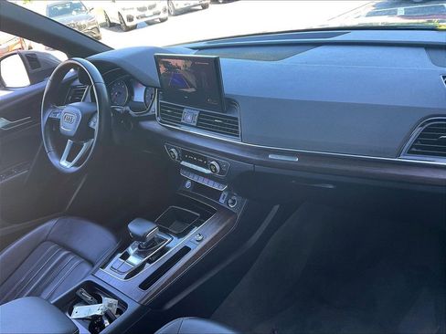 Used 2023 Audi Q5 2.0T Premium w/ Convenience Package AWD/4WD image 14