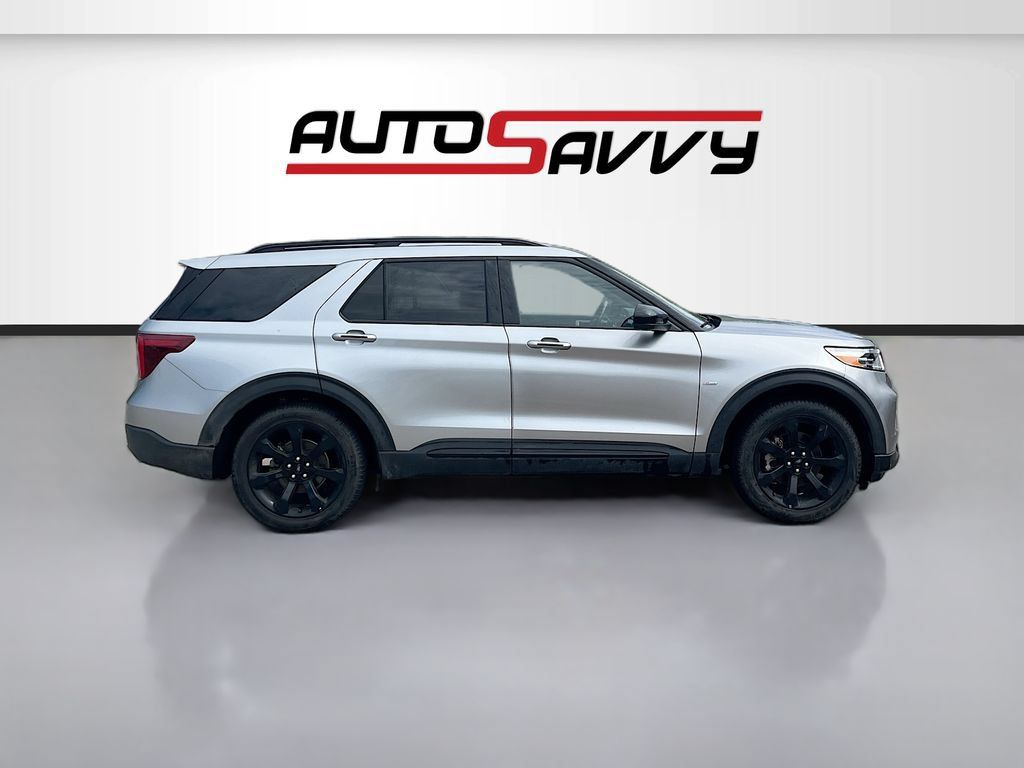 Used 2023 Ford Explorer ST-Line w/ Class IV Trailer Tow Package RWD image 8