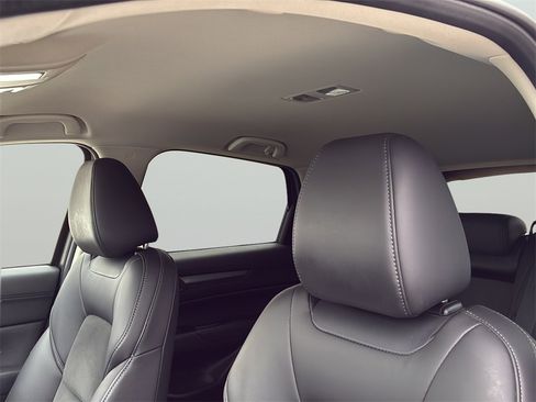 Used 2018 MAZDA CX-5 Touring image 15