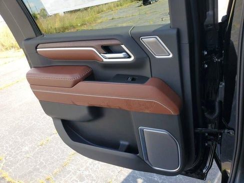 New 2026 GMC Sierra 2500 Denali Ultimate AWD/4WD image 15