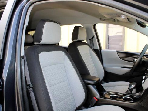 Used 2022 Chevrolet Equinox LT image 7