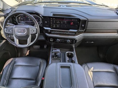 Used 2022 GMC Sierra 1500 Elevation w/ LPO, Elevation Black Package RWD image 19