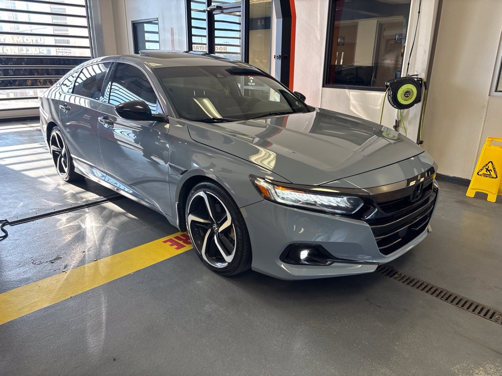 Used 2021 Honda Accord Sport image 1