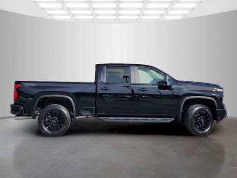 New 2026 Chevrolet Silverado 2500 LT w/ Trail Boss Package AWD/4WD image 3