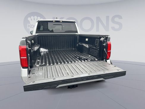 Used 2024 Toyota Tacoma TRD Off-Road w/ TRD Off Road Upgrade Package image 23