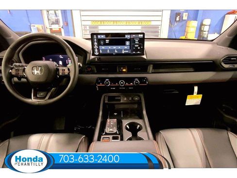 New 2026 Honda Pilot TrailSport image 7